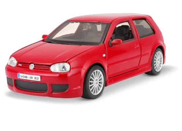 Maisto Diecast Volkswagen Golf R32 - 1:24