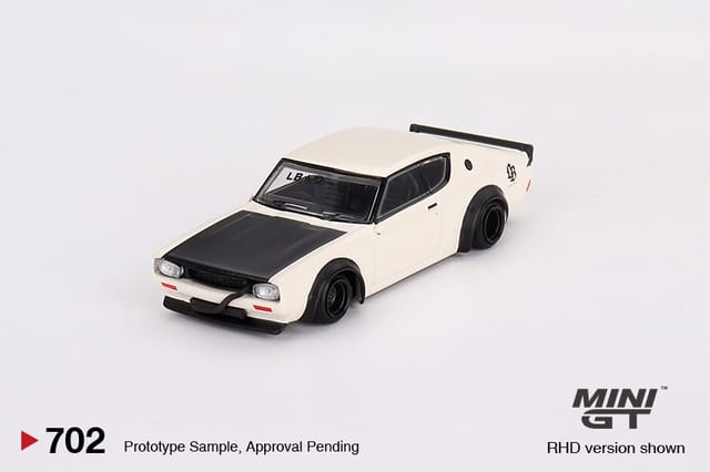 Mini GT Nissan Skyline Kenmeri Liberty Walk White