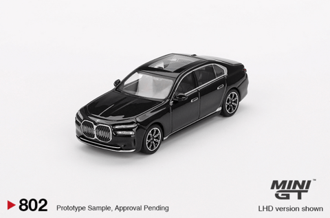 Mini GT BMW i7 xDrive60 - Black Sapphire